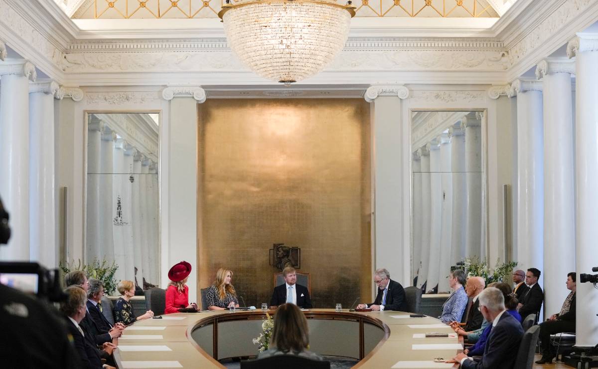 Amalia de los Países Bajos: “No hay escuela para ser reina”
