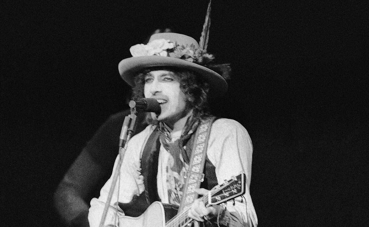 Bob Dylan vende su catálogo editorial en cientos de millones de dólares