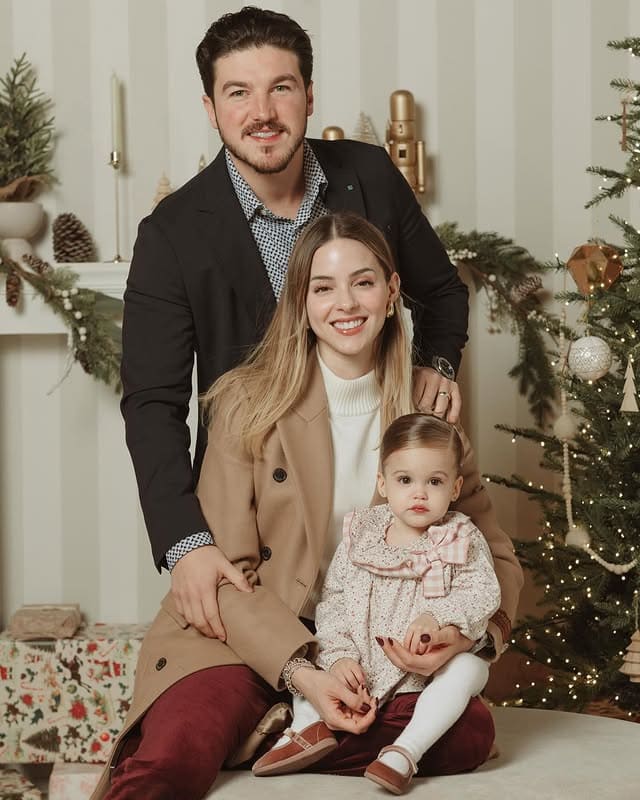 Mariana Rodríguez Cantú, Samuel García y su hija Mariel / Foto: Instagram
