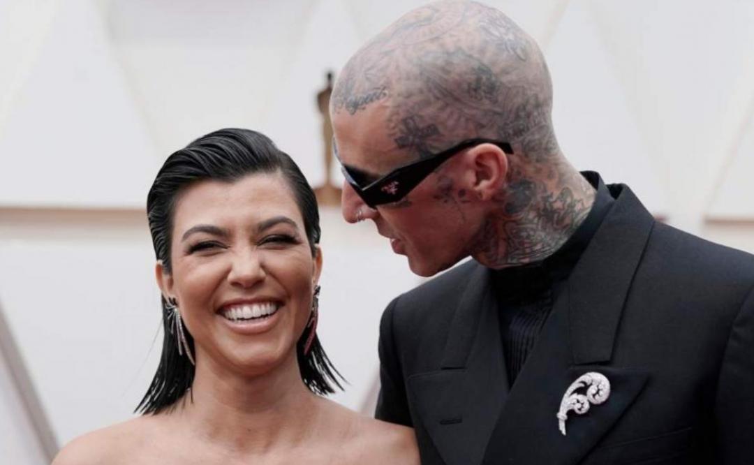 kourtney kardashian travir barker juntos risas tatuajes